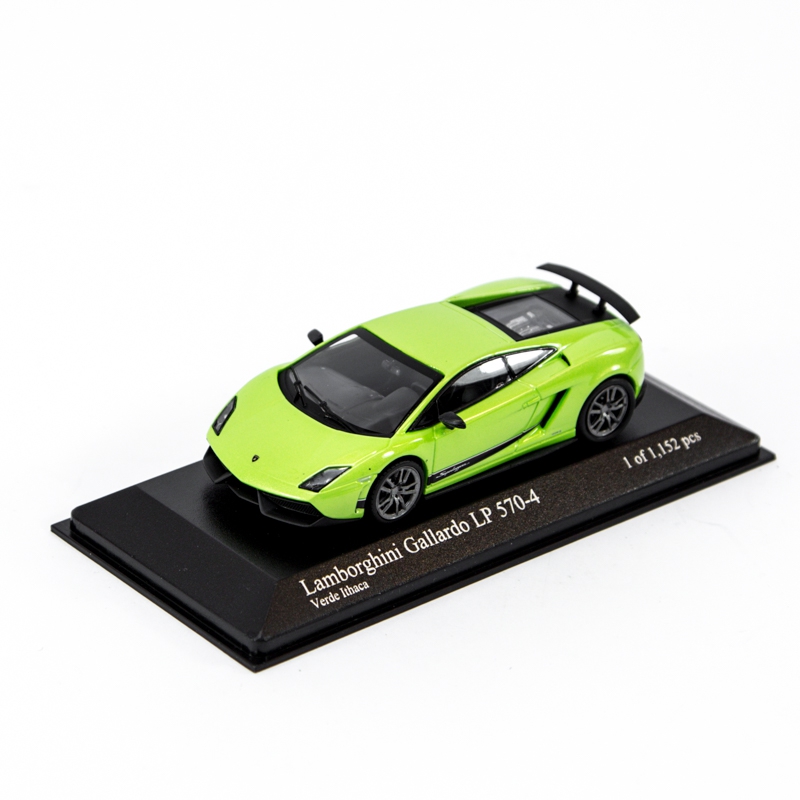 Lamborghini model car Gallardo LP 570-4 Superleggera 1:43, green