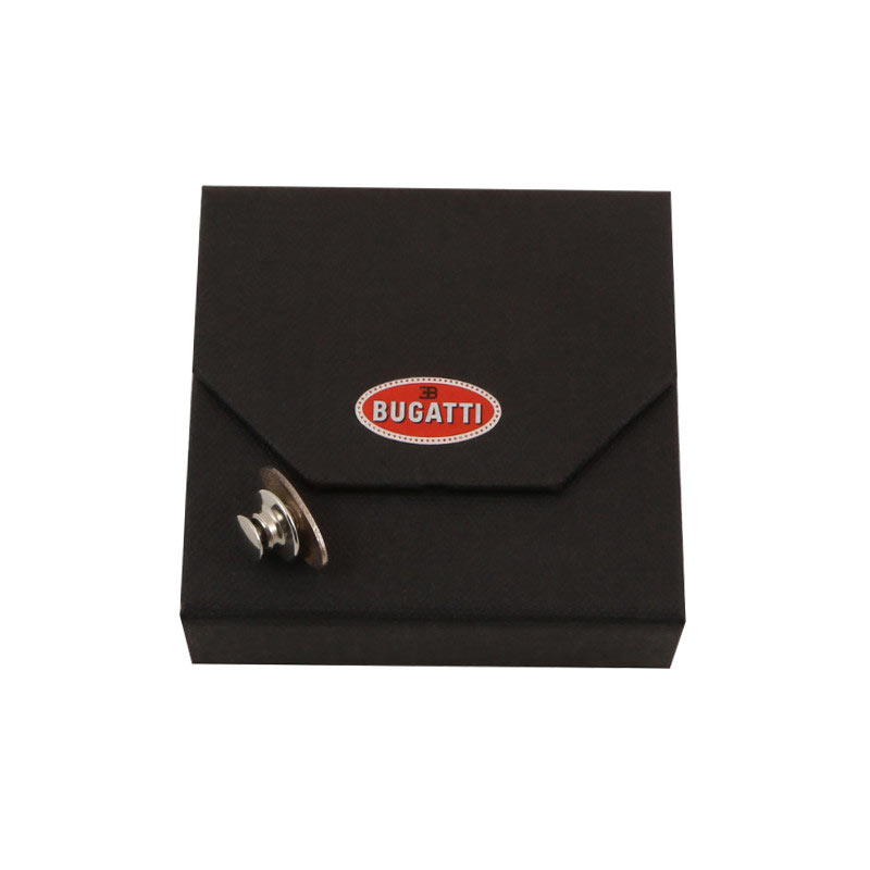 Bugatti Macaron-Steckpin, rot Bugatti Macaron-Steckpin, rot